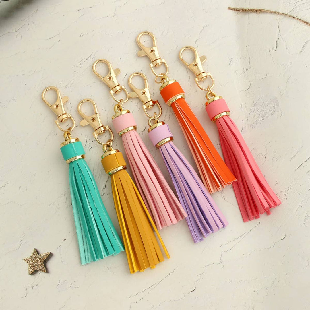 TASSEL LEATHER KEYCHAIN ACCESSORY_CWMM1284