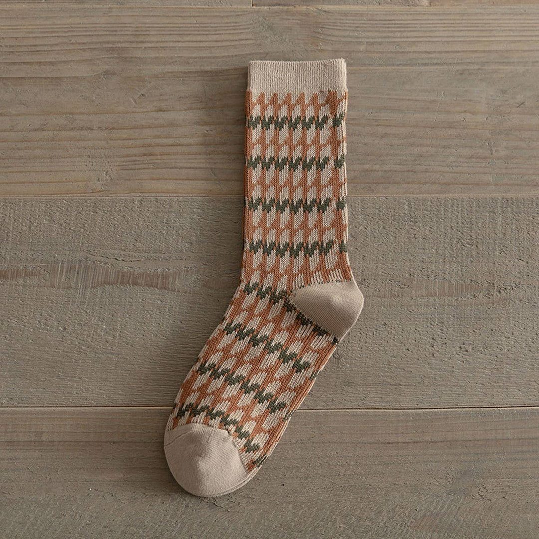 AUTUMN AND WINTER FASHION WARM MID-CALF SOCKS_CWMS1118
