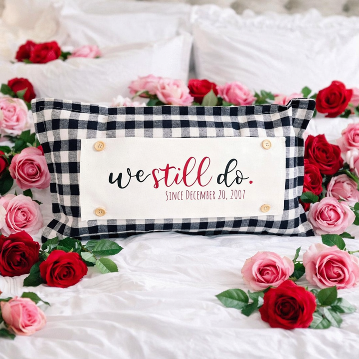 BUFFALO CHECK: GINGHAM PILLOW ONLY (with insert)