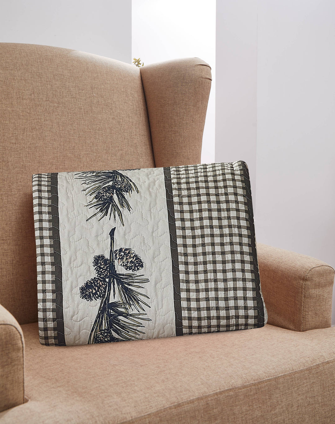Cascade Falls Pinecone Gingham Quilted Throw