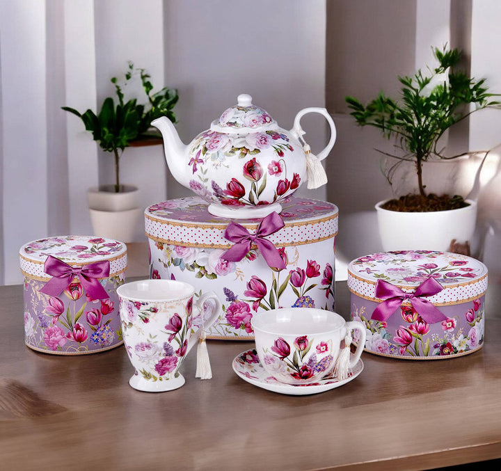 Tulips Porcelain Teapot in Gift Box