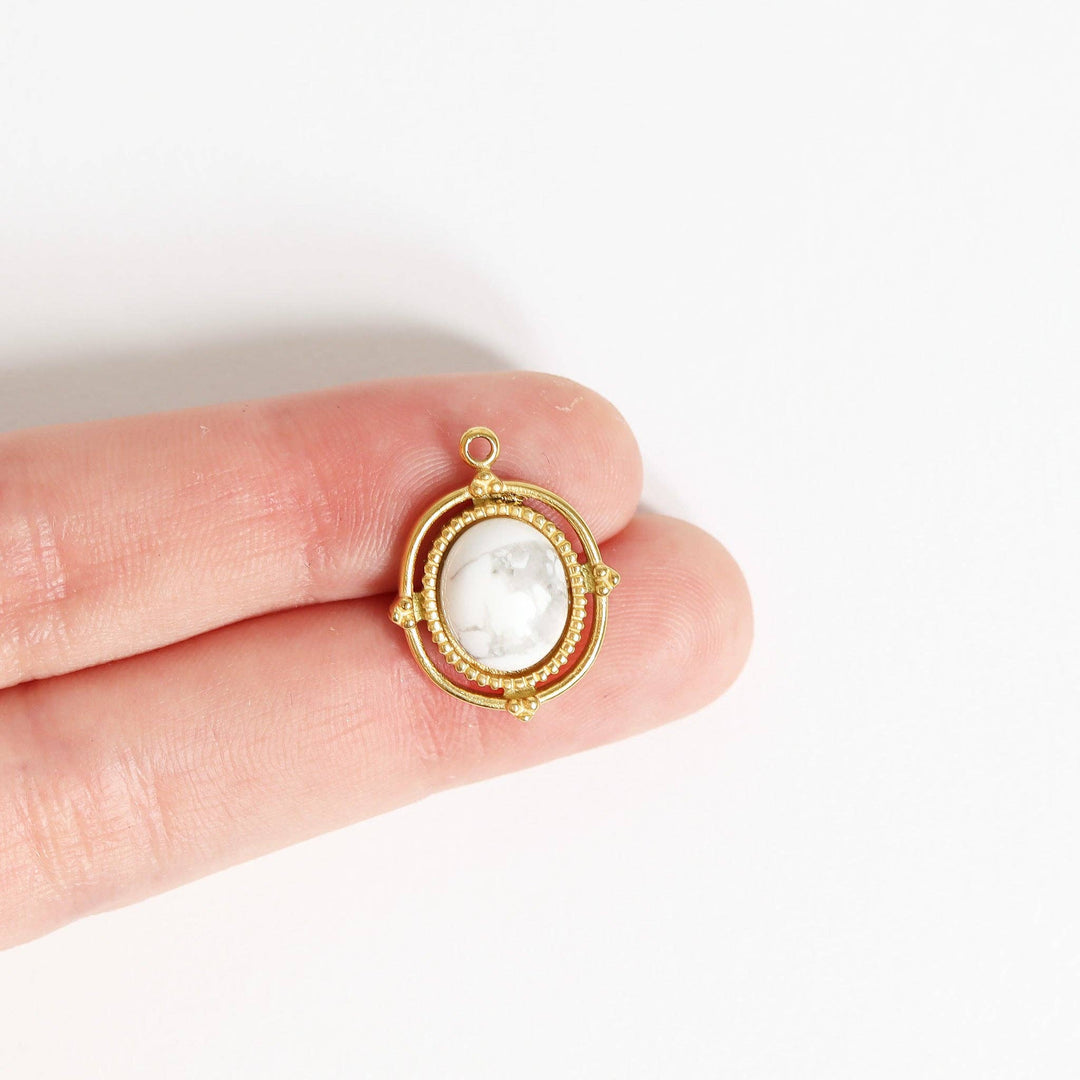 Gold Stainless Steel Roped Frame Oval Semi Precious Charm