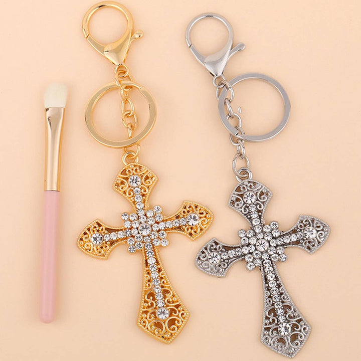 INLAID DIAMOND CROSS METAL KEYCHAIN_CWAJE0916