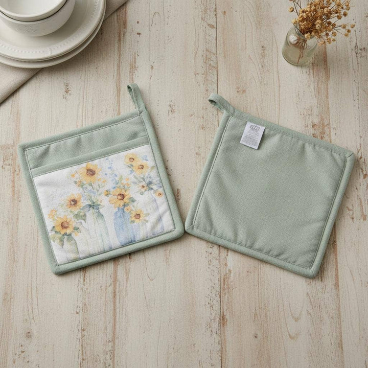 "Sunflower Spectacular" Floral-Themed Pocket Mitt