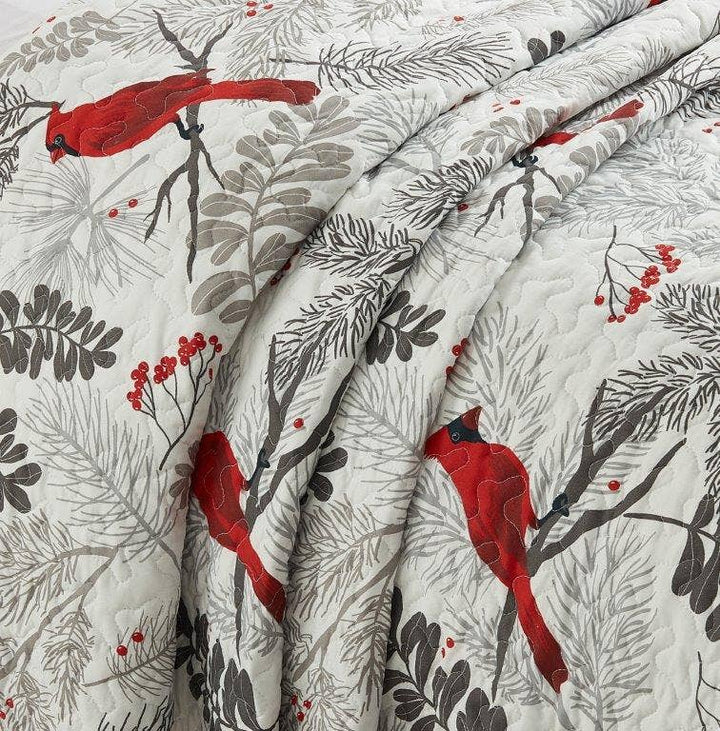 Cardinals Winter Wood Quilted Throw