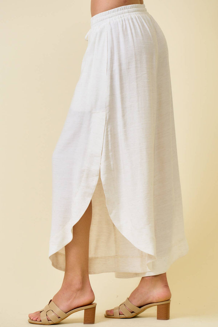 ROUNDED HEM AND SPLIT SIDES PANTS - 8876P