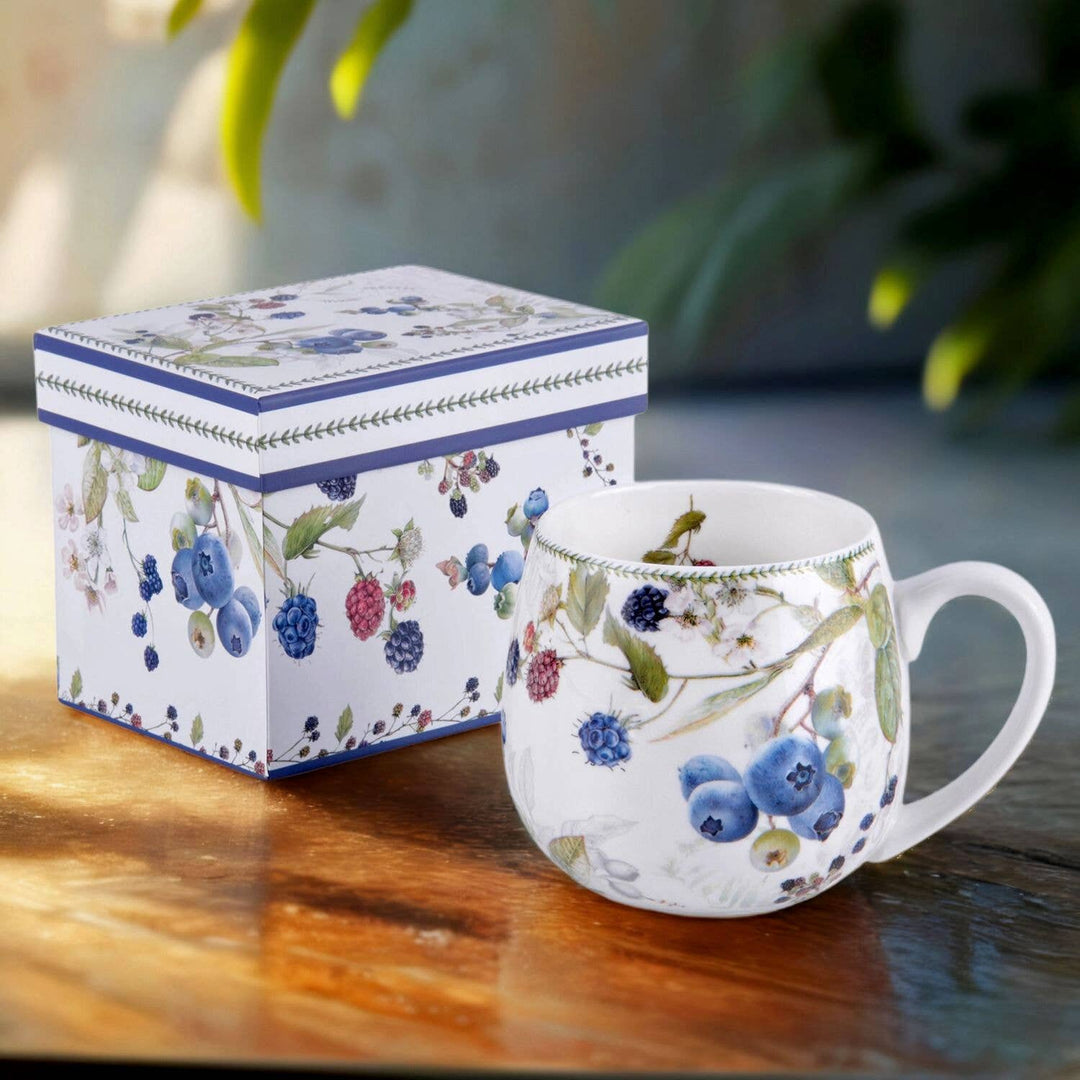 Wild Berries Porcelain Big Belly Mug in Gift Box