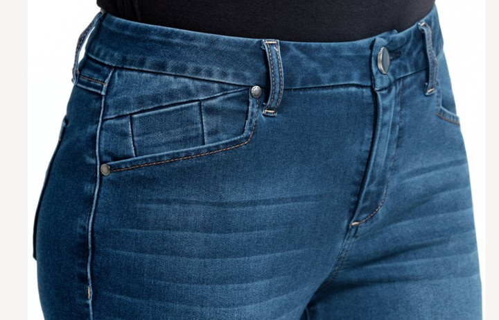 26” Better Butter Wide Leg Cropped Jean in Radley